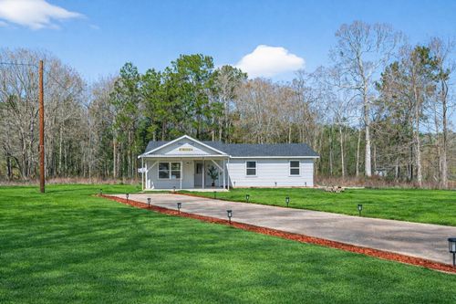 140 Marie St, Shepherd, TX, 77371-2420 | Card Image