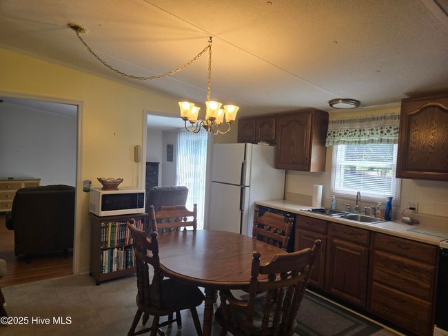 131 Goose Creek Loop Rd, House other with 3 bedrooms, 2 bathrooms and 2 parking in Newport NC | Image 7