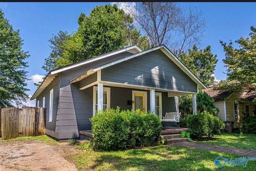 648 Moulton St E, Decatur, AL, 35601-3110 | Card Image