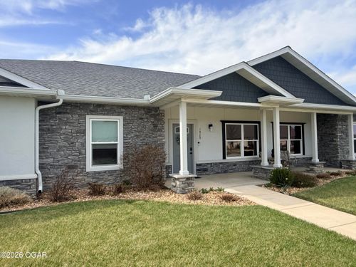 1929 Bluebird Way, Carthage, MO, 64836-5409 | Card Image