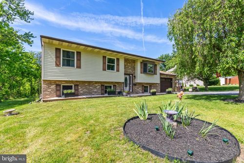 228 Woods Drive, MECHANICSBURG, PA, 17050 | Card Image