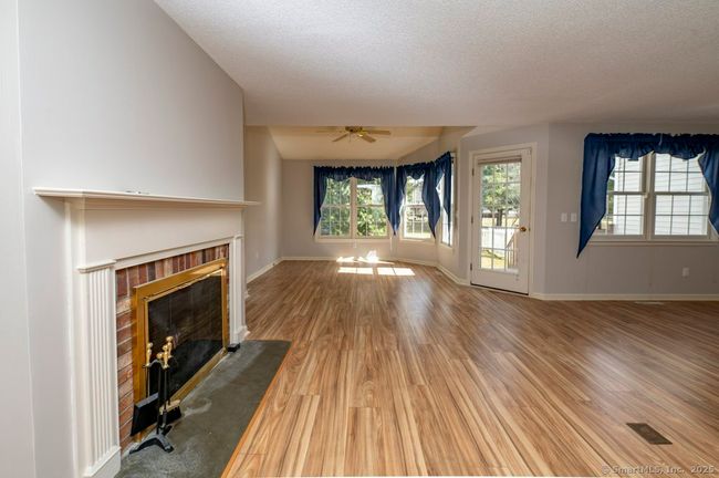 44 - 44 Dunham St, Condo with 2 bedrooms, 3 bathrooms and null parking in Wethersfield CT | Image 22