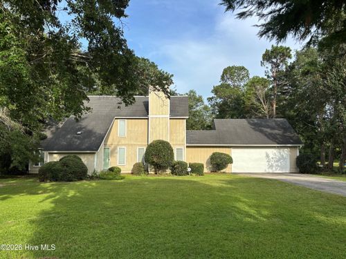 1056 Country Club Cir, Wrens, GA, 30833-3526 | Card Image
