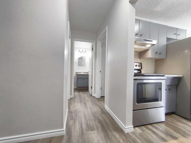 6 - 10035 155 Street Nw, Home with 1 bedrooms, 1 bathrooms and 1 parking in Edmonton AB | Image 10