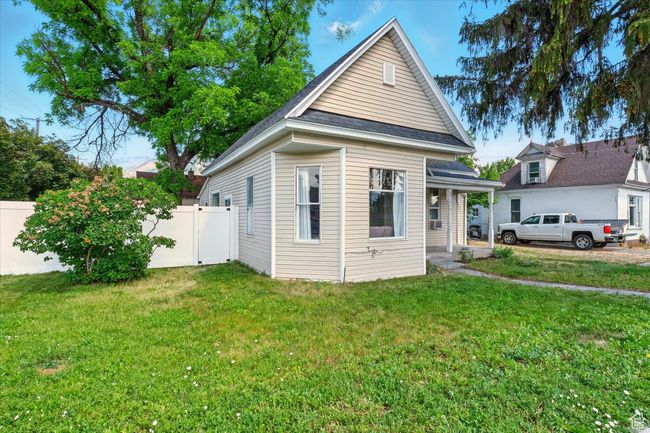 View of home's exterior | Image 21