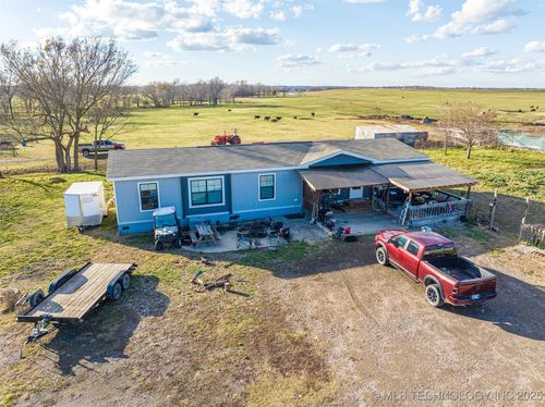 426550 E 250 Rd, Chelsea, OK, 74016-2323 | Card Image