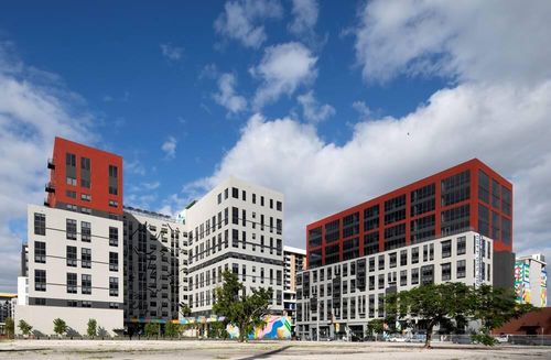 w511-2150 N Miami Ave, Miami, FL, 33127-4905 | Card Image