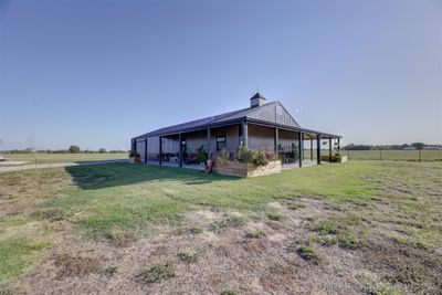 7065 Garfield Road, House other with 3 bedrooms, 2 bathrooms and null parking in Beggs OK | Image 2