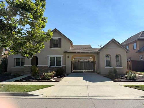 3177 Katharine Dr, Escondido, CA, 92027-6234 | Card Image