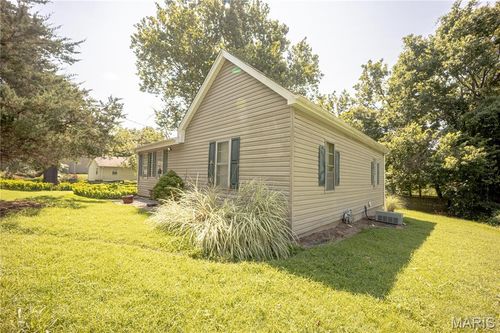 119 Amanda St, Collinsville, IL, 62234-4305 | Card Image