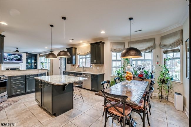 21 Dahlia Ct, House other with 4 bedrooms, 4 bathrooms and null parking in Piscataway NJ | Image 9