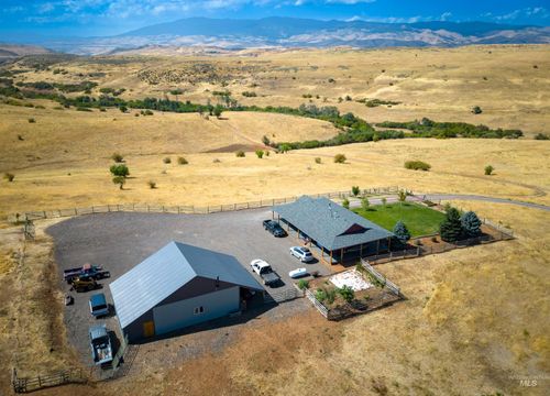 2115 Kilborn Ln, Mesa, ID, 83643-5011 | Card Image
