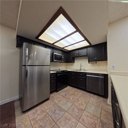 201-2701 Otter Creek Ct, Las Vegas, NV, 89117-1739 | Card Image
