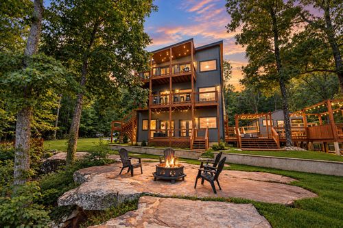 3107 Jackson Point Rd, Sewanee, TN, 37375-6013 | Card Image