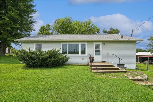 1506 Horn Rd, Mount Vernon, IA, 52314-9515 | Card Image