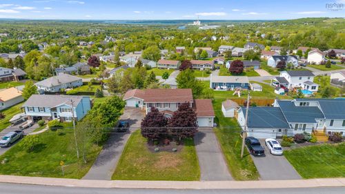 320 Mountain Rd, House with 5 bedrooms, 4 bathrooms and null parking in New Glasgow NS | Card Image