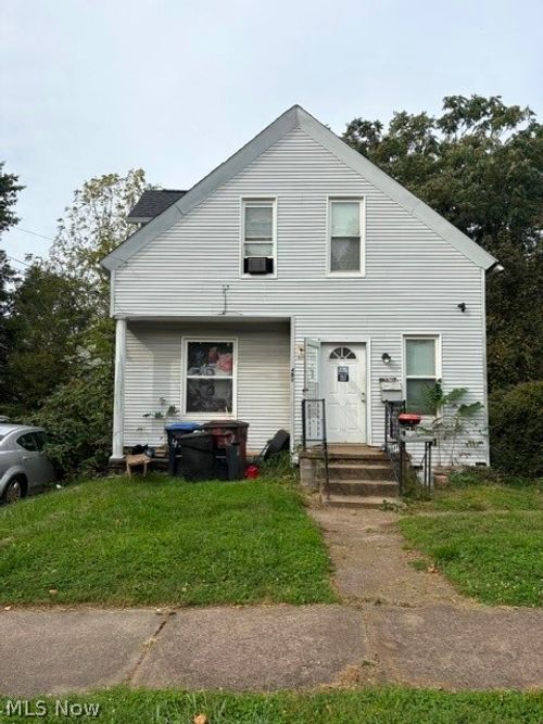 490 Rentschler Street, Akron, OH, 44304 | Card Image