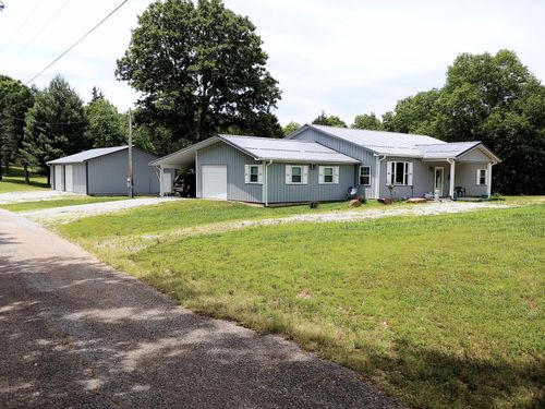 31 Schieler Ln, Isabella, MO, 65676-8243 | Card Image