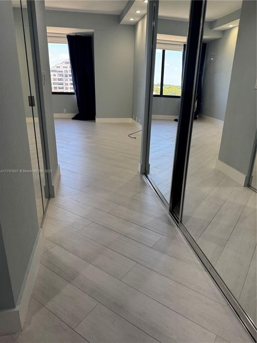 apt-504-201 Crandon Blvd, Key Biscayne, FL, 33149-1520 | Card Image