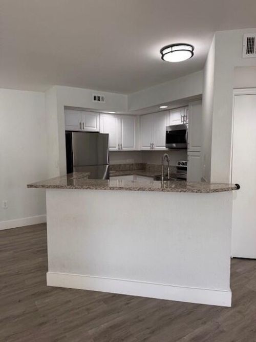 apt-2117-1401 Village Blvd, West Palm Beach, FL, 33409-2794 | Card Image