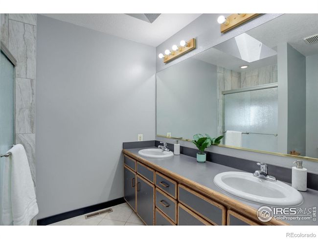 Primary bathroom | Image 27