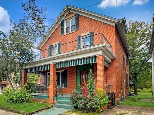 426 Beaver St, Wampum, PA, 16157-1003 | Card Image