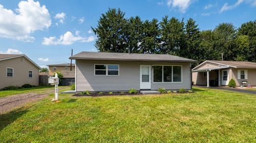 548 Seneca Dr, Newark, OH, 43055-3767 | Card Image