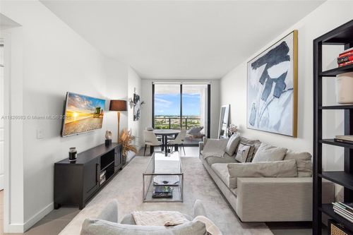 apt-3111-1600 Ne 1st Ave, Miami, FL, 33132-1277 | Card Image