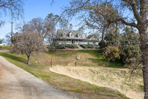 27612 Buckeye Canyon Rd, Keene, CA, 93531 | Card Image