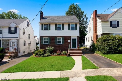 24 Cleveland Ave, Newark, NJ, 07106-3615 | Card Image