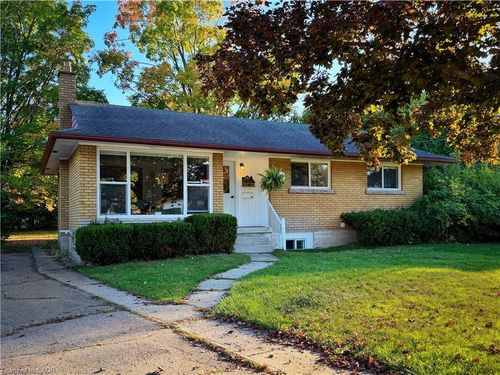 a-31 Clearview Dr, Cambridge, ON, N1S1B1 | Card Image