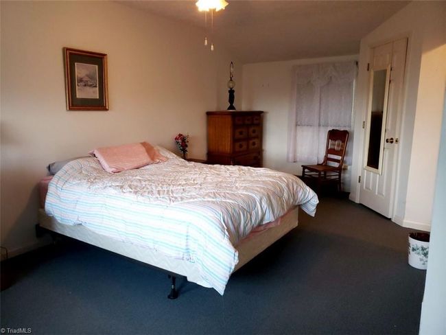 1695 Elk Spur Rd, House other with 3 bedrooms, 2 bathrooms and null parking in Fancy Gap VA | Image 15