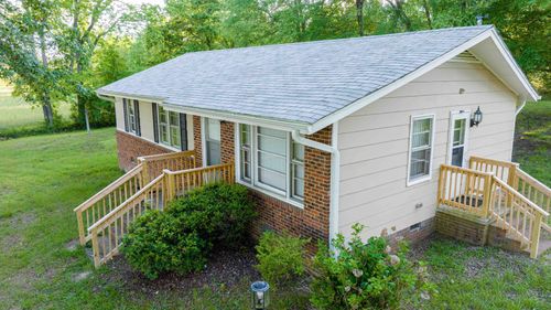 3123 E Thollie Green Rd, Stem, NC, 27581-9592 | Card Image