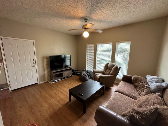 APT-301 - 2414 Longview St, Condo with 2 bedrooms, 2 bathrooms and null parking in Austin TX | Image 4