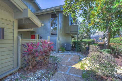 5333 Cobblestone Ct, WESLEY CHAPEL, FL, 33543-4417 | Card Image
