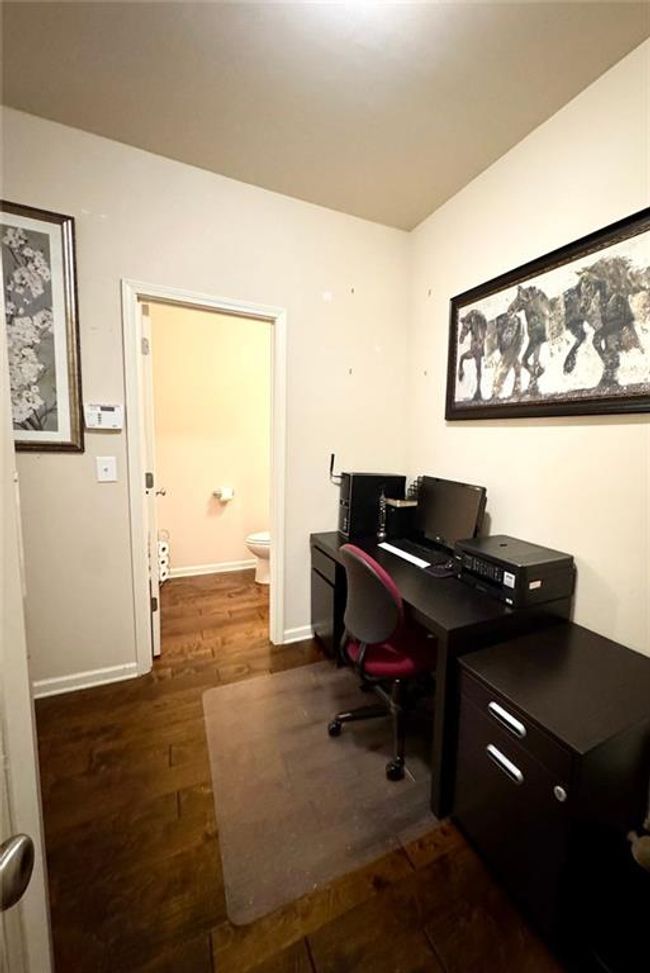 6642 Story Cir, Townhouse with 3 bedrooms, 3 bathrooms and 2 parking in Norcross GA | Image 21