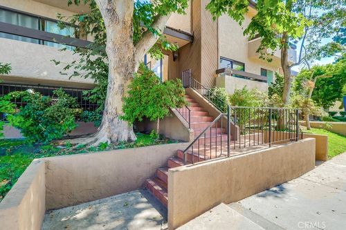 apt-108-12330 Magnolia Blvd, Valley Village, CA, 91607-4217 | Card Image