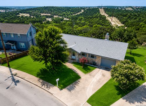 115 Village Dr, Kerrville, TX, 78028-2845 | Card Image