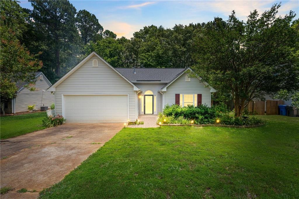 Bonnie Woods Dr, Greenville, SC 29605