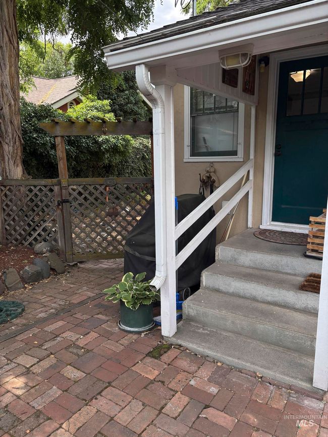 907 Prospect Ave, House other with 2 bedrooms, 2 bathrooms and 2 parking in Lewiston ID | Image 4