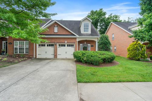 3064 Whitland Crossing Dr, Nashville, TN, 37214-3567 | Card Image