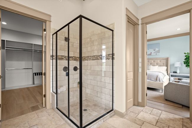 2502 Highland Trl, House other with 5 bedrooms, 5 bathrooms and 3 parking in Leander TX | Image 18