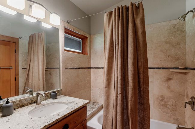 Spare Full Bathroom | Image 41
