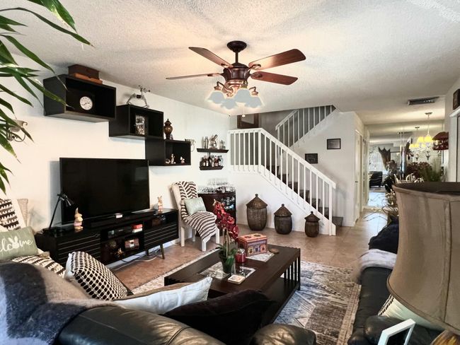3802 Medford Ct, Townhouse with 2 bedrooms, 3 bathrooms and null parking in Boynton Beach FL | Image 19