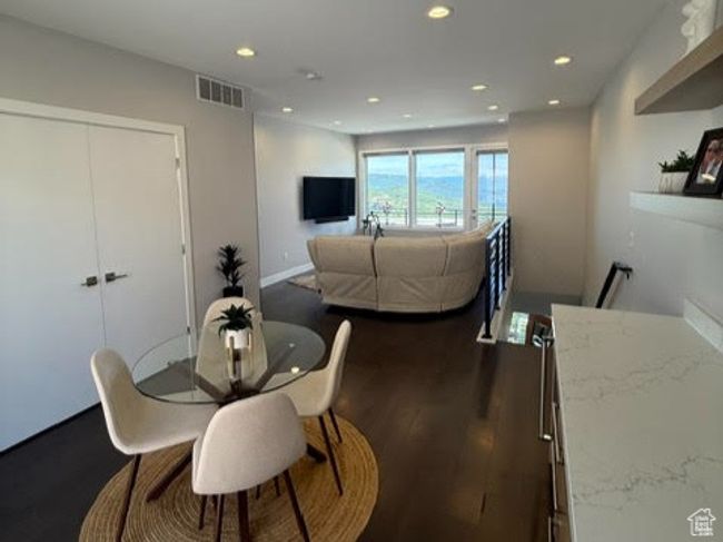 795 E Miner Way, Townhouse with 3 bedrooms, 3 bathrooms and 2 parking in Hideout UT | Image 19