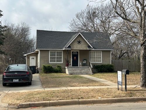 1019 N Anglin St, Cleburne, TX, 76031-2640 | Card Image
