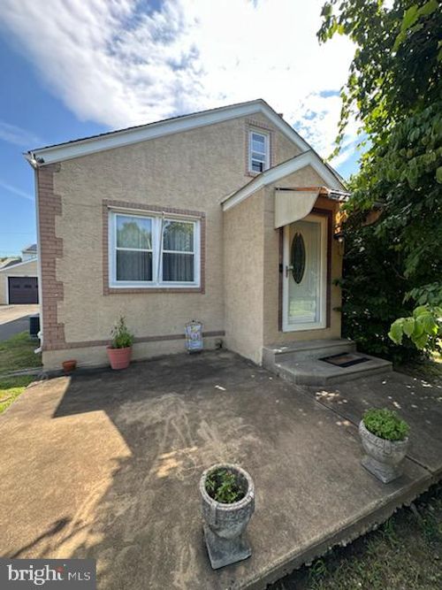 1083 Byberry Rd, Bensalem, PA, 19020-3914 | Card Image