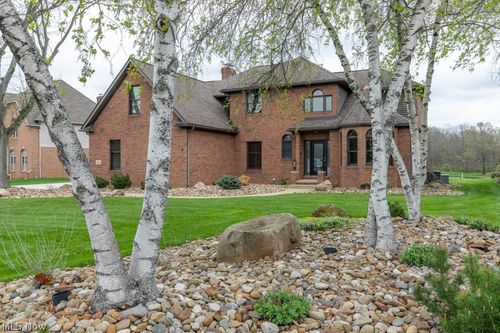 4864 Armandale Ave Nw, Canton, OH, 44718-2284 | Card Image