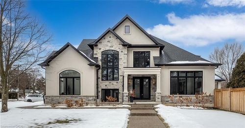 817 King Rd, Burlington, ON, L7T3K8 | Card Image