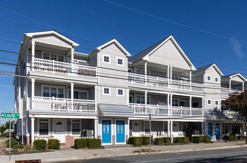 202-4716 Atlantic Ave, Wildwood, NJ, 08260-4509 | Card Image